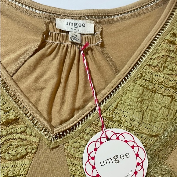Ungee Elegant Lace Trim Tan Top - Picture 3 of 4